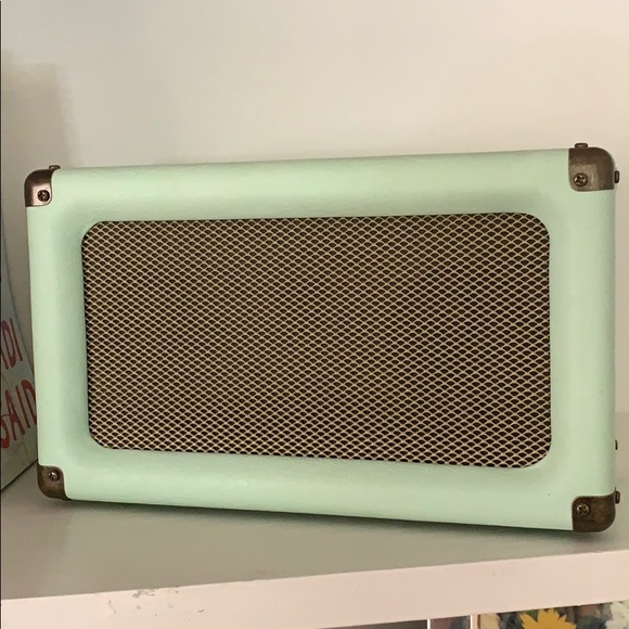 crosley bluetooth speaker